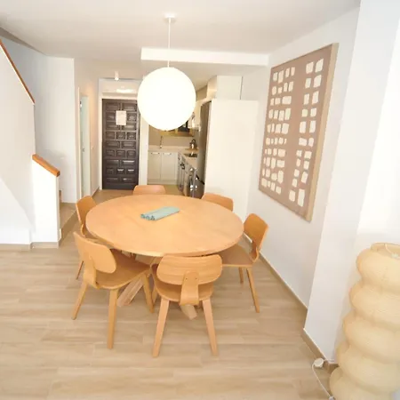 Orange Park Duplex Atico Familiar Premium Hébergement de vacances