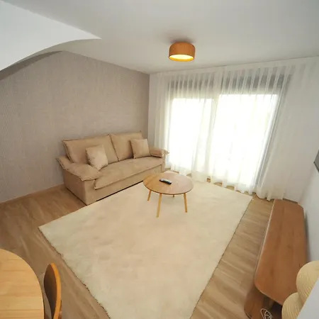 Orange Park Duplex Atico Familiar Premium 贝尼卡西姆